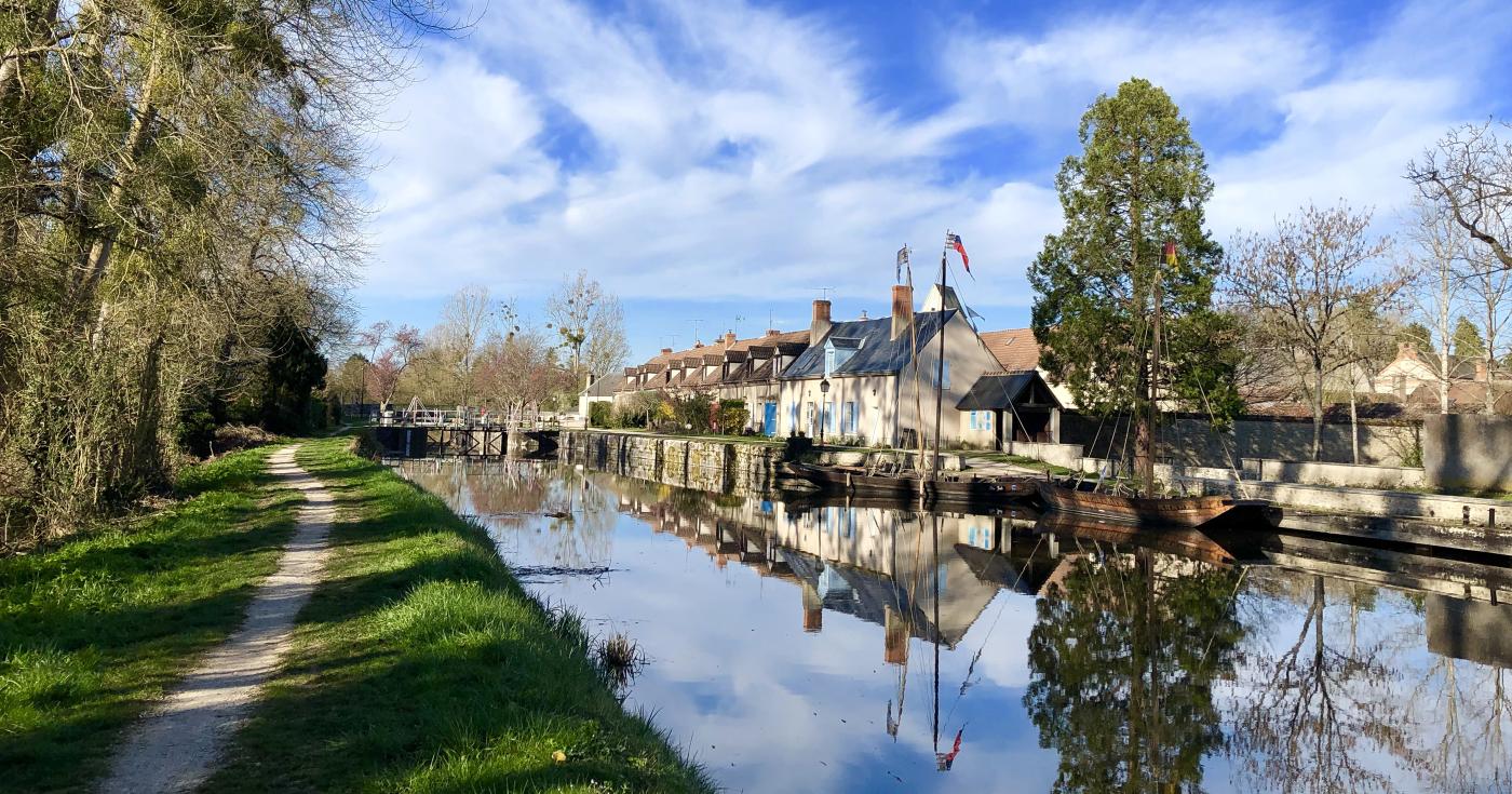 Canal d'Orléans à Vitry-aux-Loges